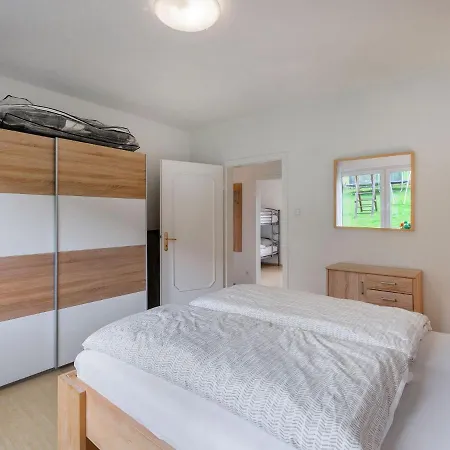 Casa de Férias With Private Terrace In